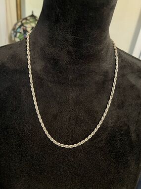Vintage Silver toned Rope Chain 24” Necklace - Elegant Women's Jewelry